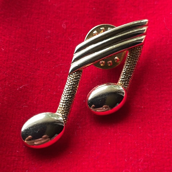 Music Note Pin - Picture 4 of 5